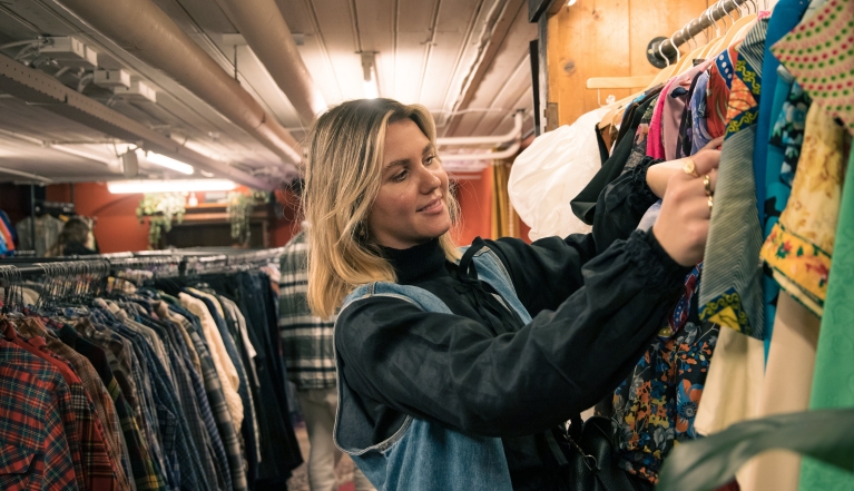 Maddy exploring Blackfish, a clothing shop, in Utrecht