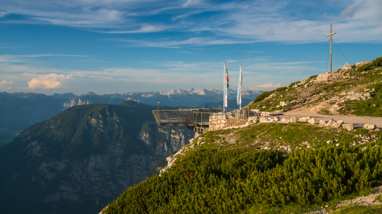 austria-hallstatt-salzkammergut-five-fingers-panorama-point
