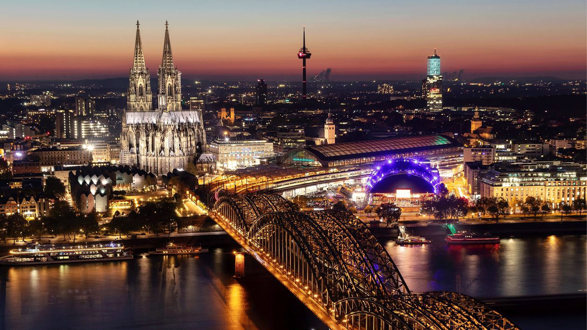 KölnTriangle by Pixabay CC0 