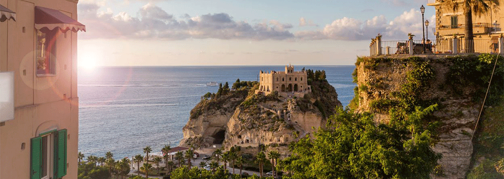 italy-tropea-sanctuary-of-santa-maria-island-header