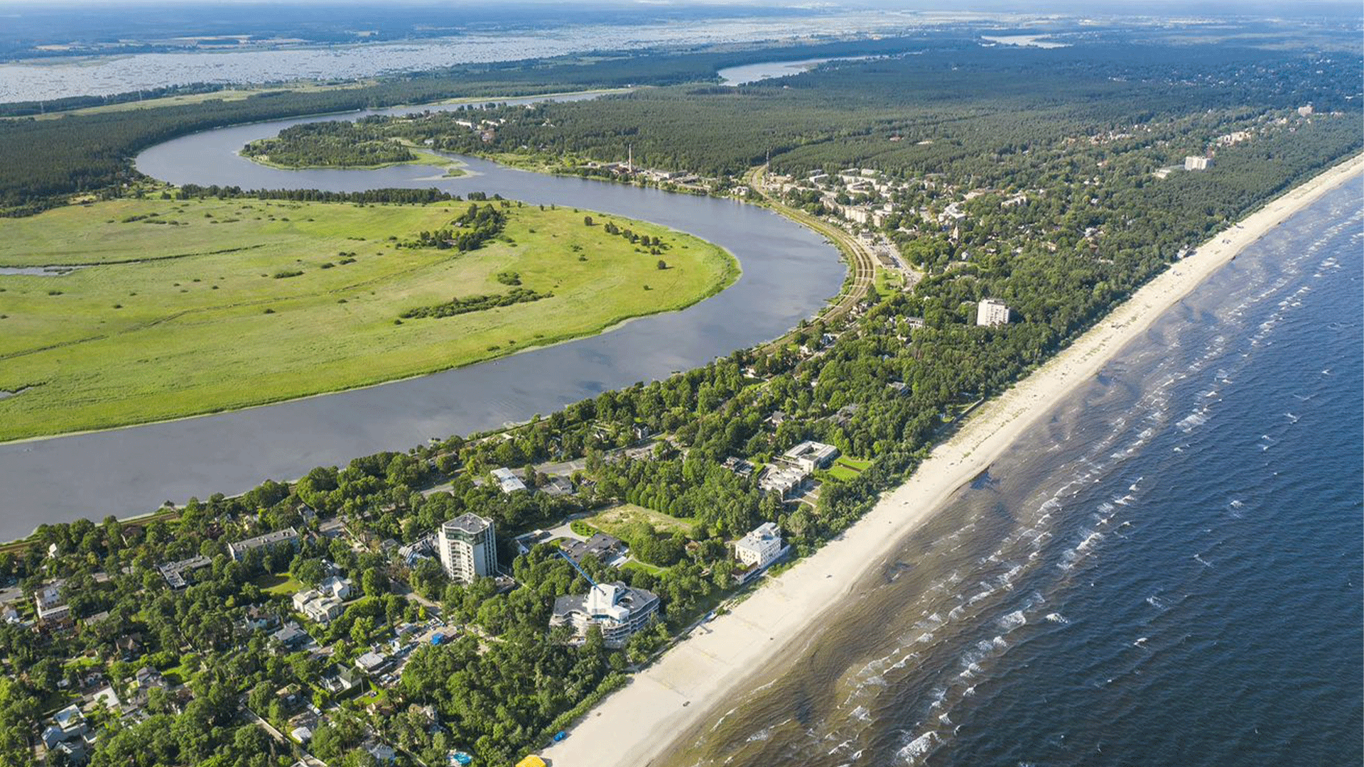 latvia-jurmala-coastline