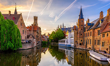 belgium-brugge-canal-view-sunrise-sunset