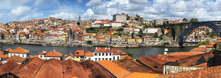 masthead-portugal-porto-panorama-river-and-bridge