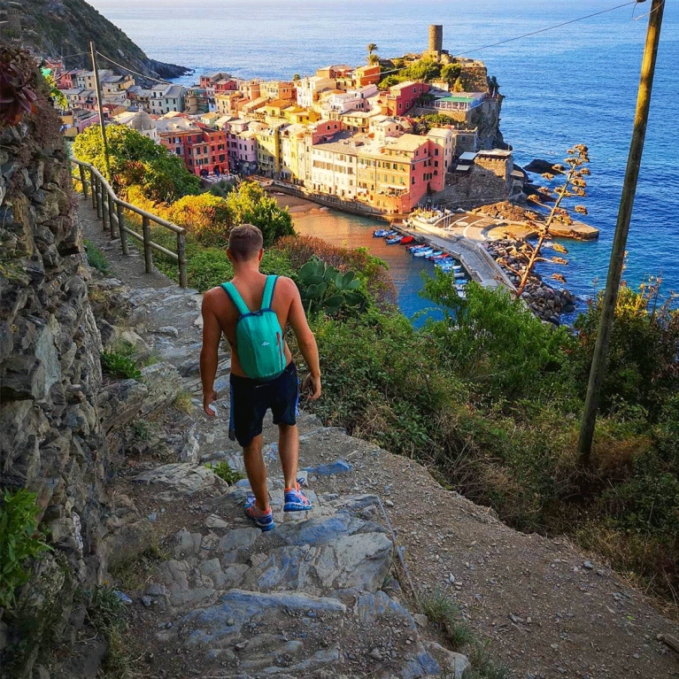 UGC-vernazza-hike-cinque-terre