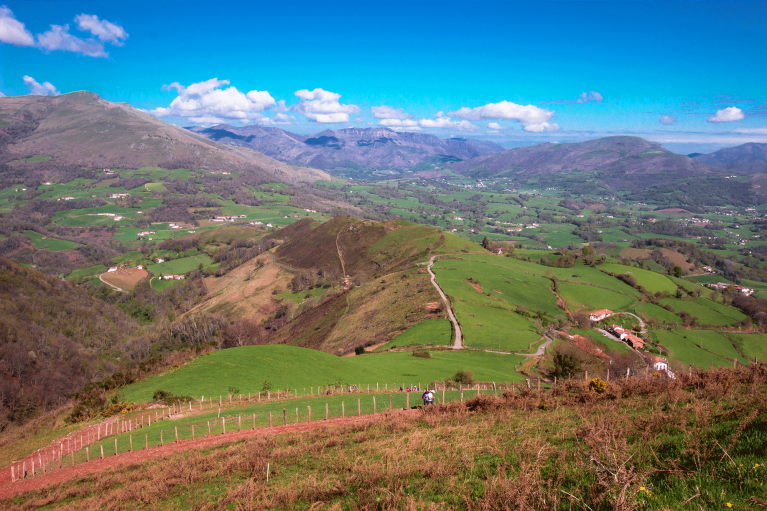 france-el-camino-mountains