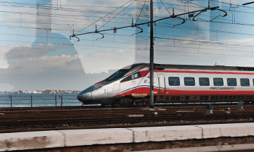 frecciargento-high-speed-train-itlay