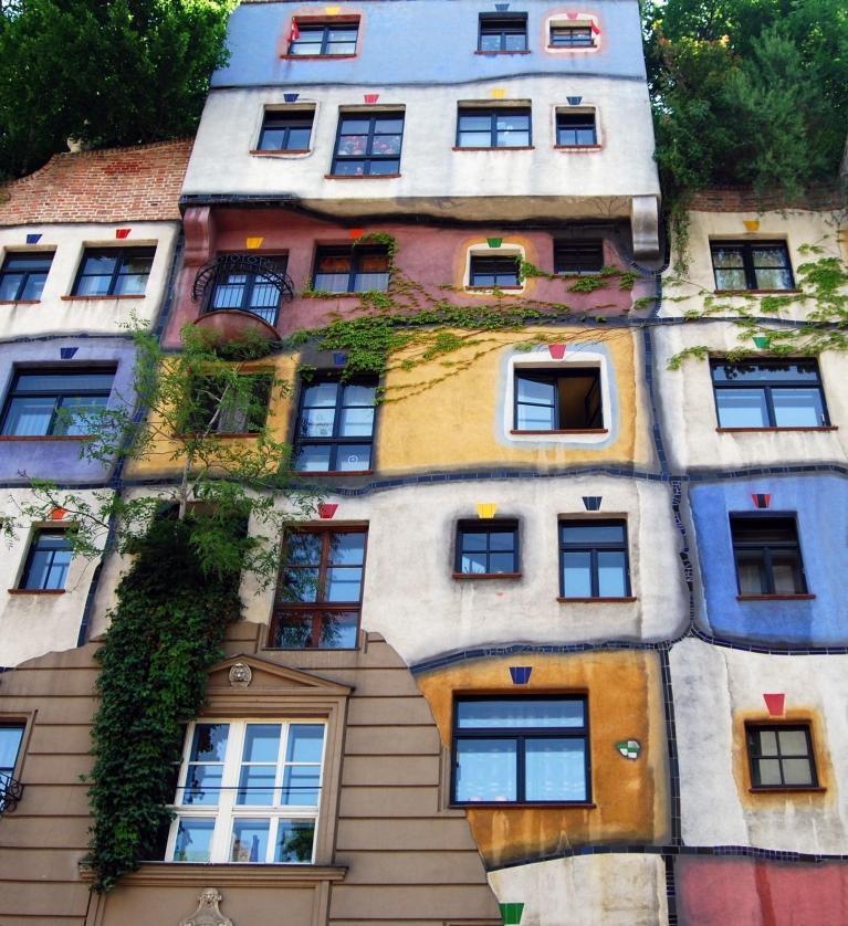     Hundertwasser Haus, Vienna  
