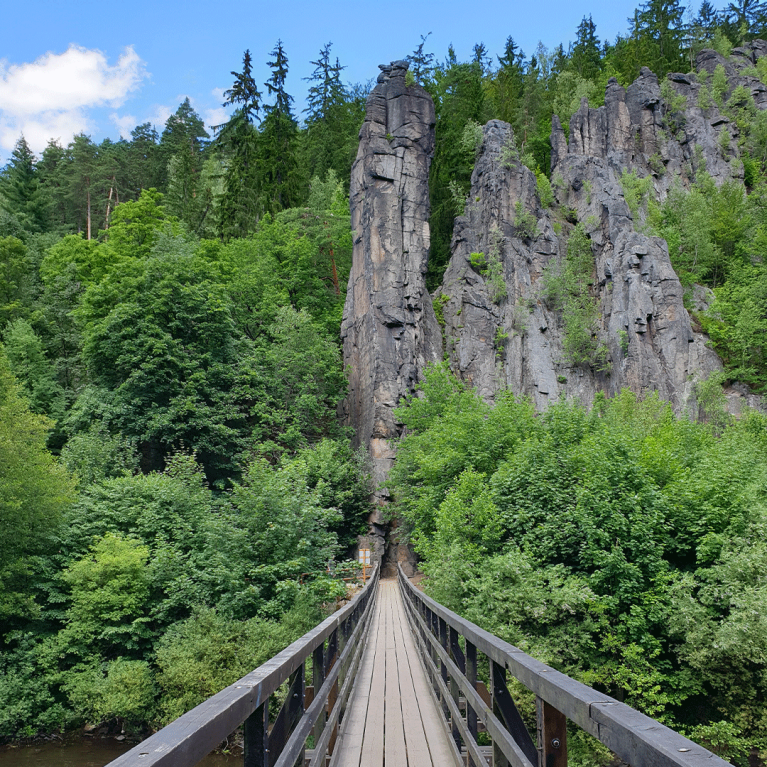 karlovy-vary-hike-czech-republic