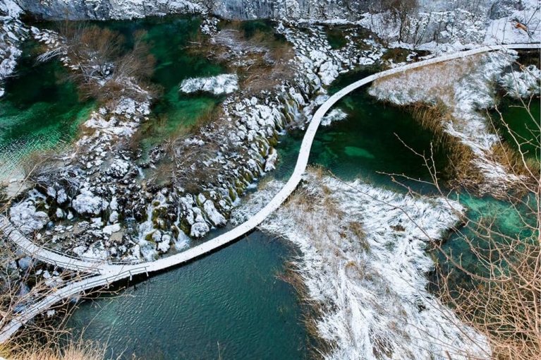 plitvice-lakes-croatia-winter