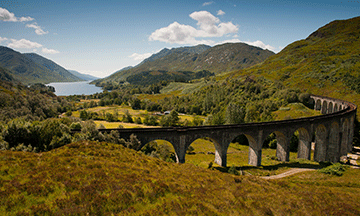 west-highland-railway-scotland-glenfinnan-viaduct
