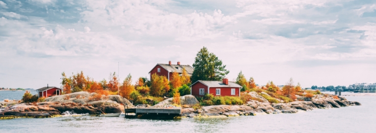 finland-red-houses