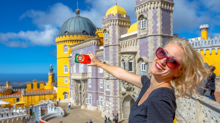 portugal-sintra-castle-woman-taking-picture